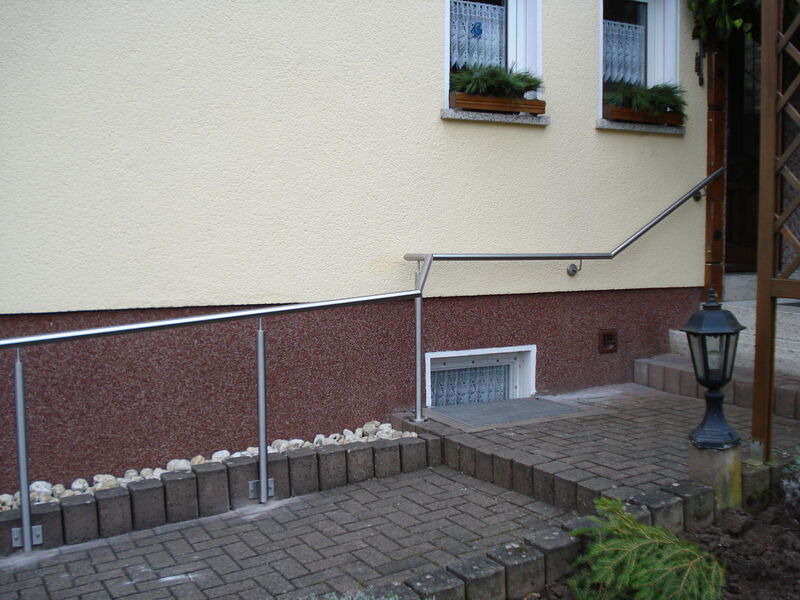 EHL-01-(11)